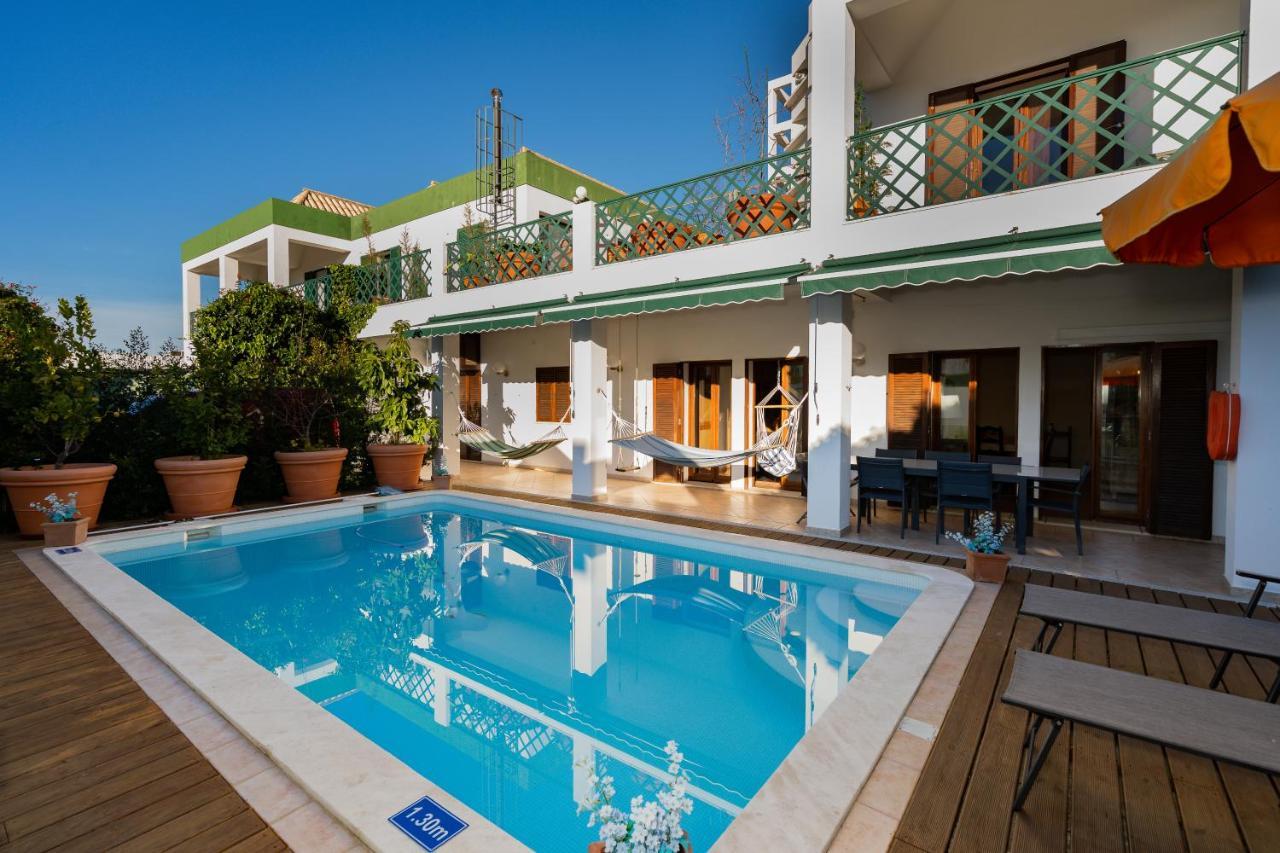 Holiday Villa In Elite Residential Area Of Фару Екстер'єр фото